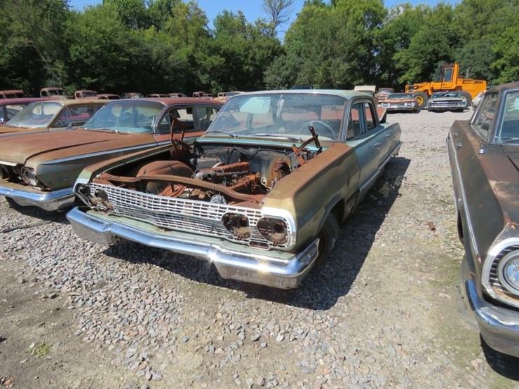 1963-chevrolet-impala-4dr-sedan-image-2