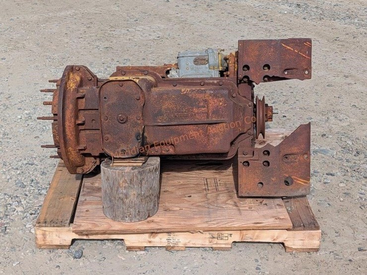 caterpillar-22-image-6