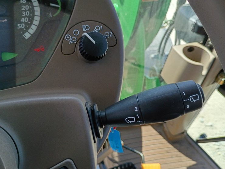 john-deere-6430-image-36