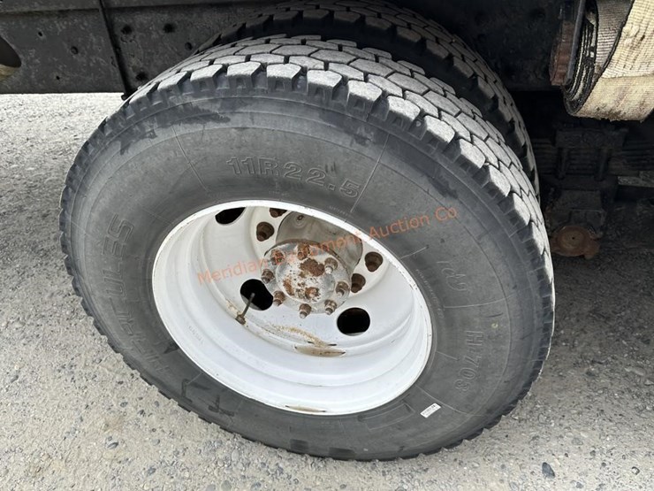 2007-kenworth-t300-image-18