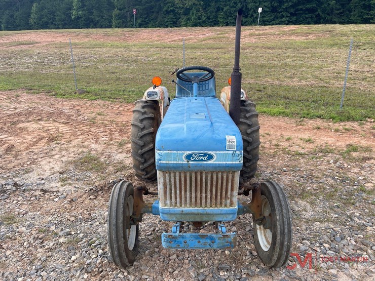 ford-1710-image-8