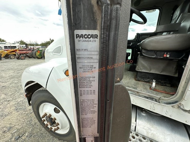 2007-kenworth-t300-image-33
