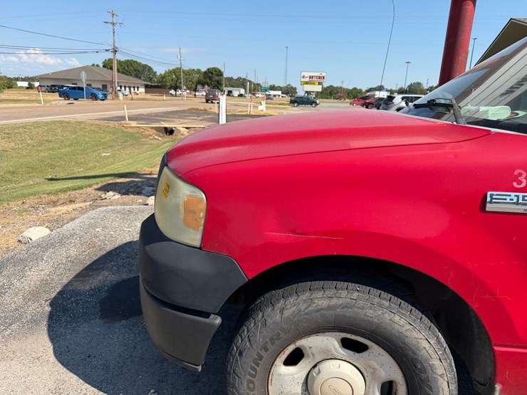 2005-ford-f150-image-24