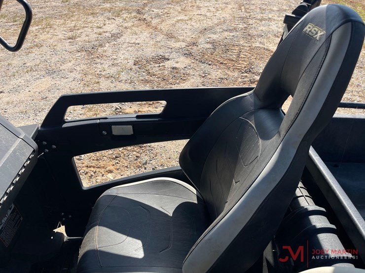 john-deere-gator-rsx-850i-image-16