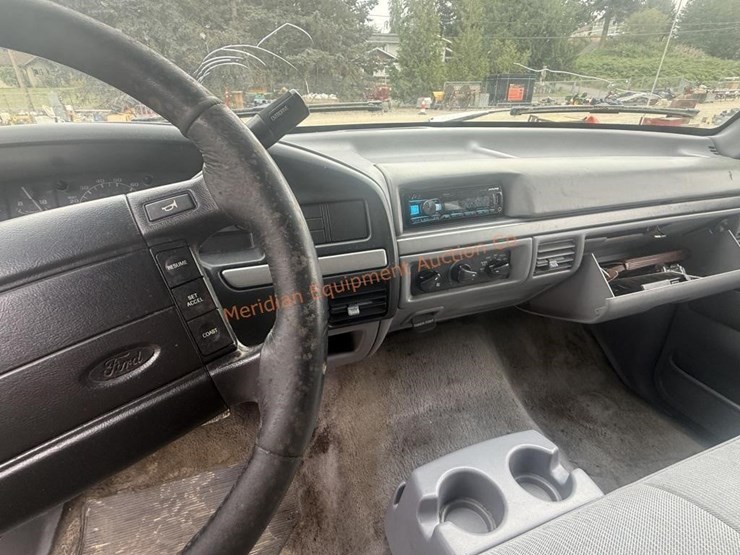 1994-ford-f150-xlt-image-30