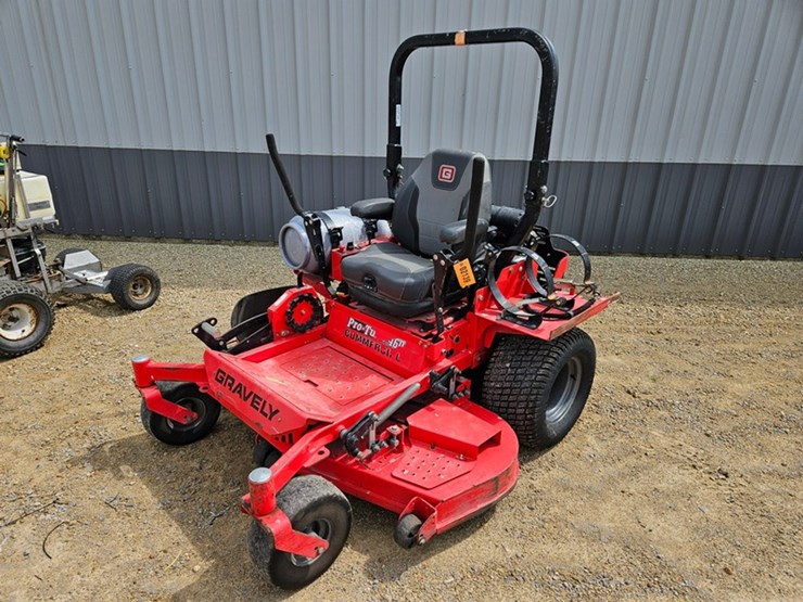gravely-proturn-460-image-1
