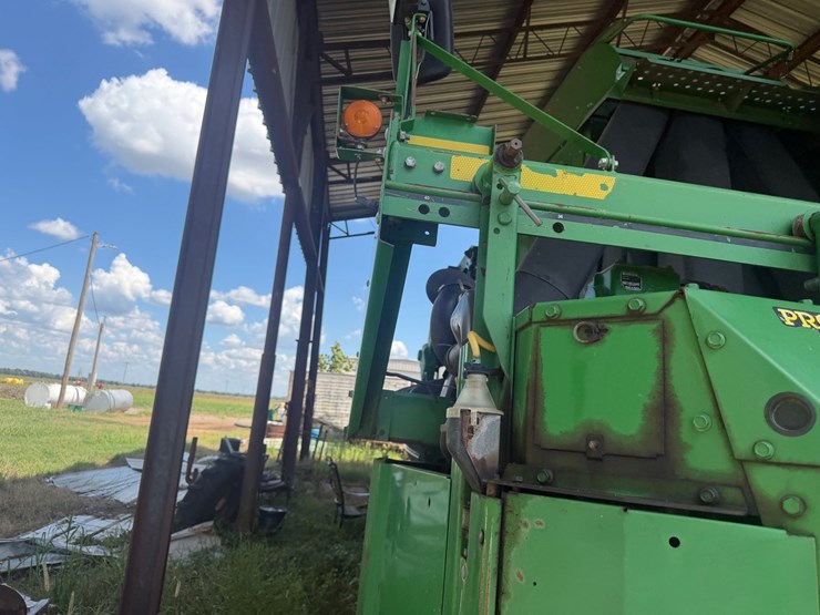 2015-john-deere-cp690-image-87