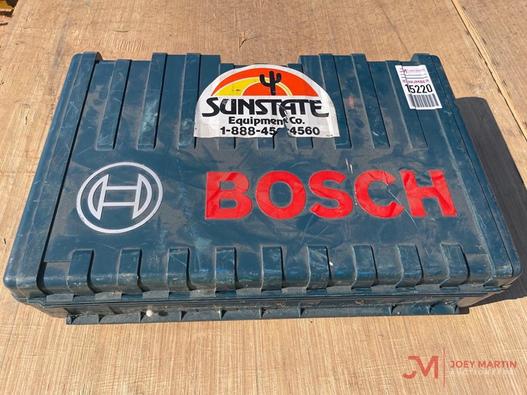 bosch-1-1/2-roto-hammer-drill-with-case-image-3