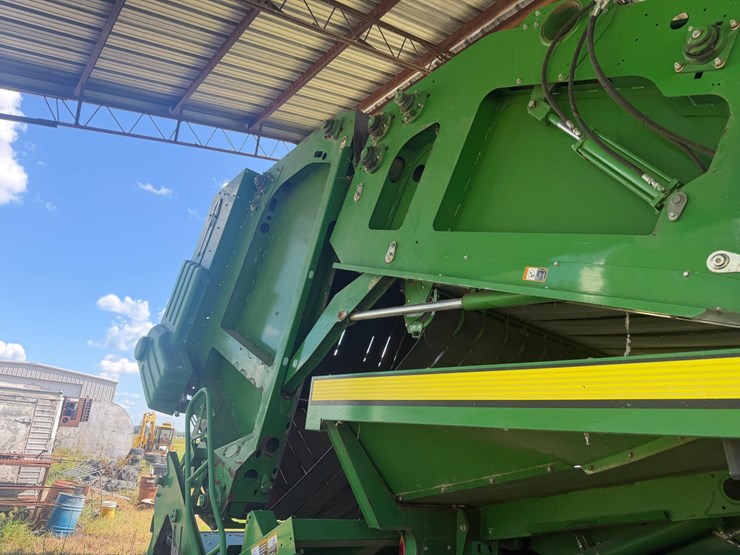 2015-john-deere-cp690-image-95