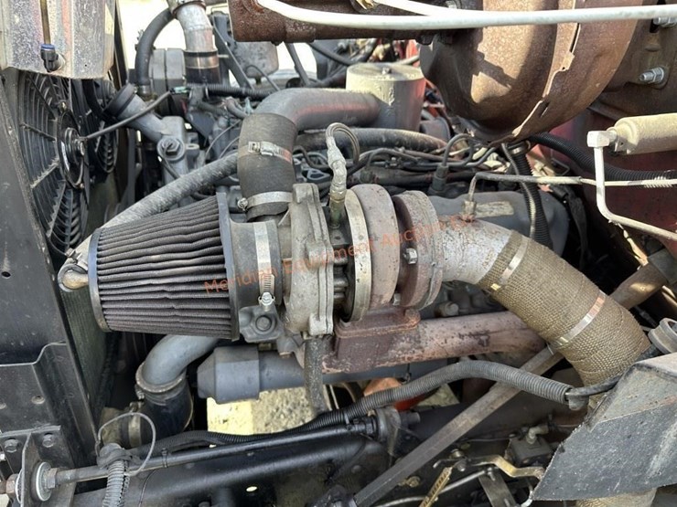 1975-international-s1600-image-9