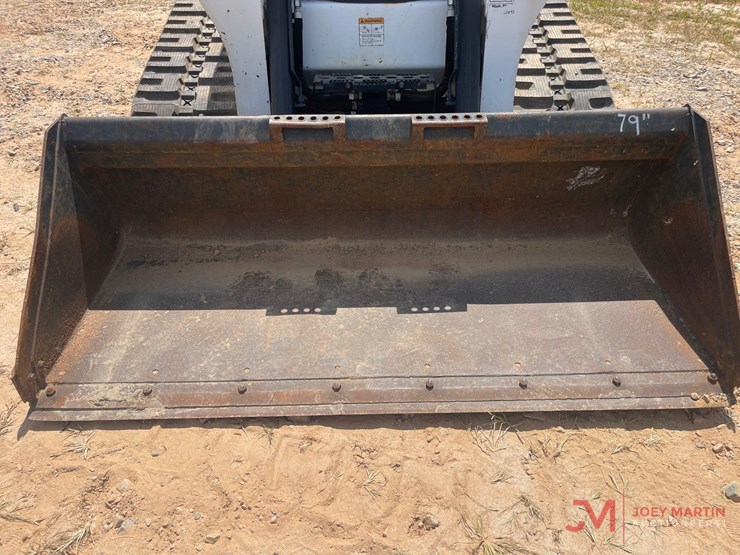 2016-bobcat-t770-image-12