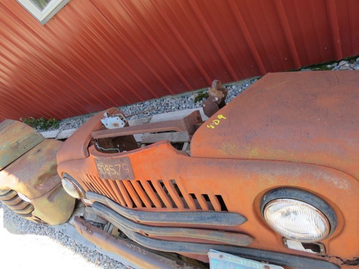 international-pickup-custom-front-end-cut-for-automotive-art-image-2