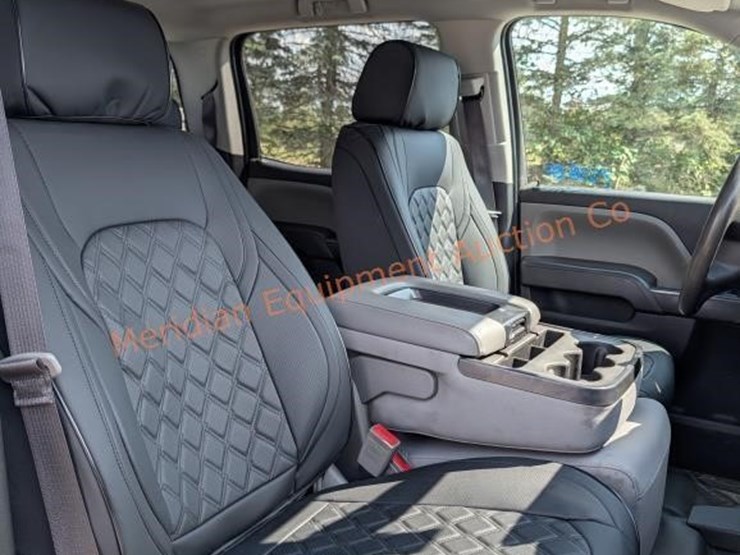 2017-chevrolet-silverado-3500-image-23