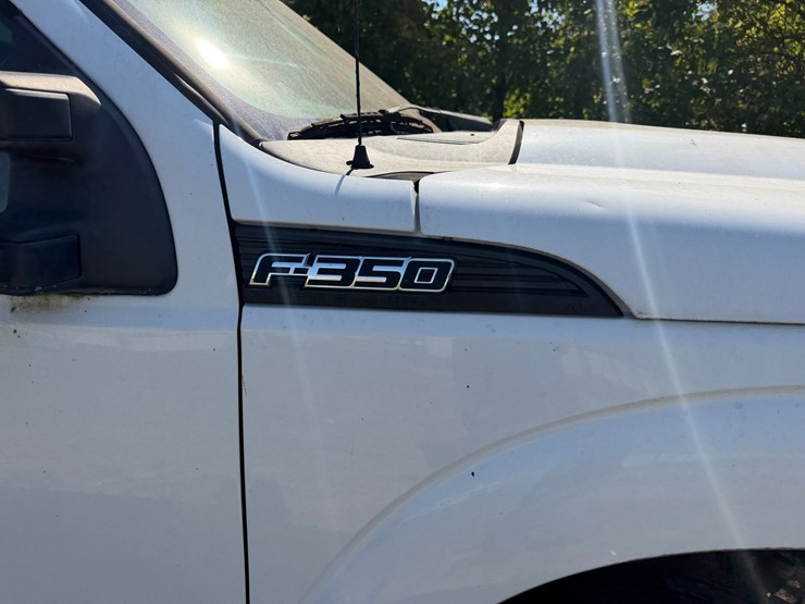 2012-ford-f350-image-40