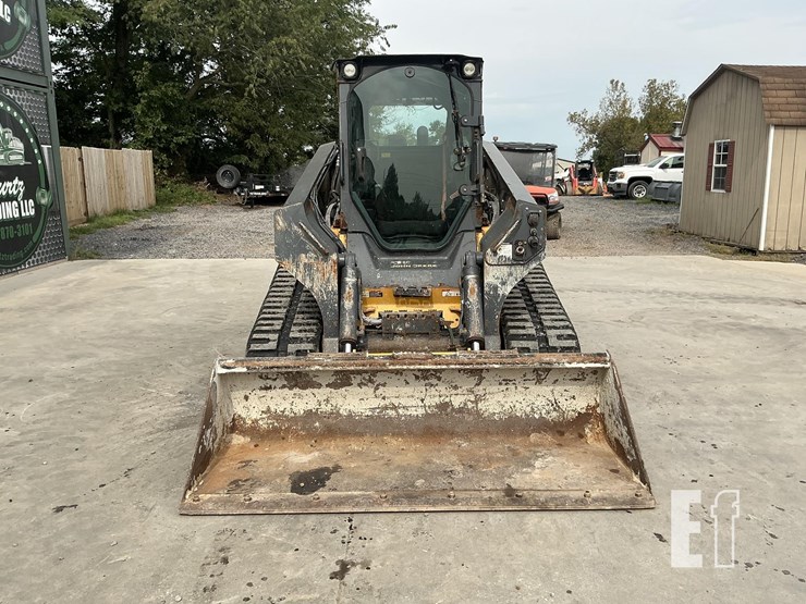 2020-deere-331g-image-7