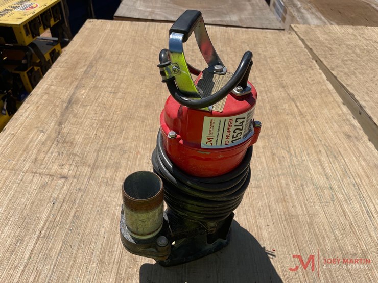 2'-submersible-trash-pump-image-3