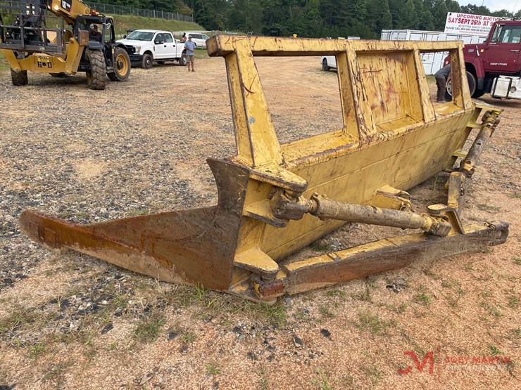 14'-kg-dozer-blade-and-arms-image-5