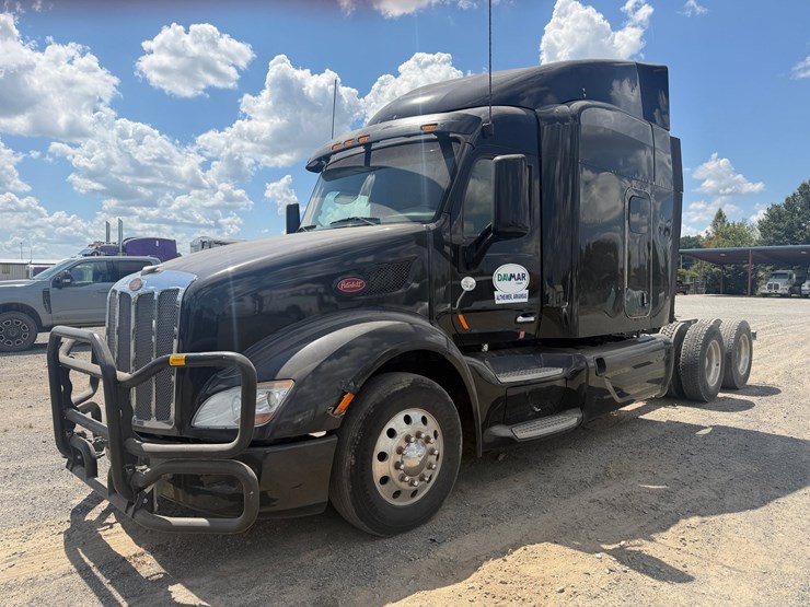 2016-peterbilt-579-image-1