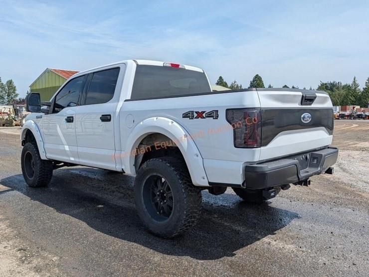 2016-ford-f150-xlt-image-4