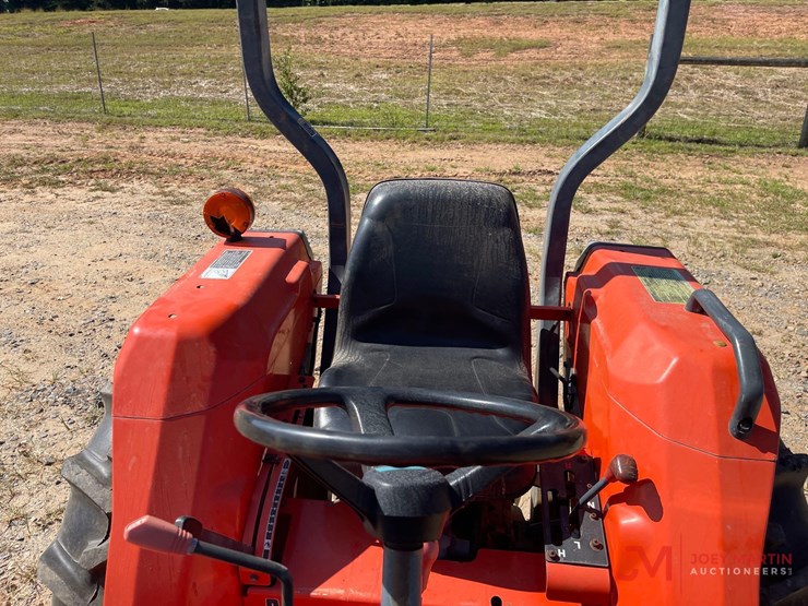 kubota-l2800-image-16