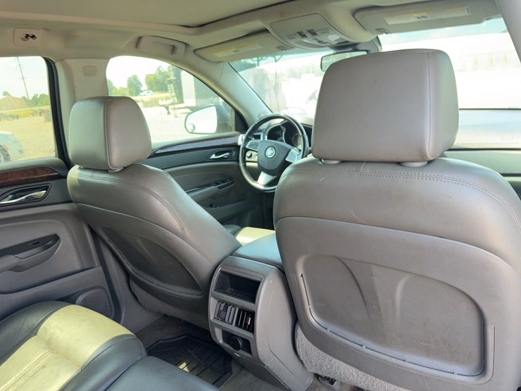 2012-cadillac-srx-image-20