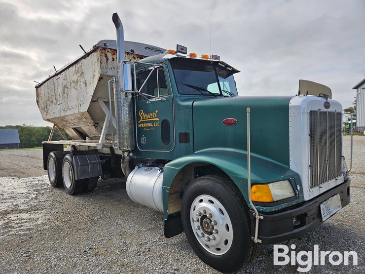1990-peterbilt-579-image-3