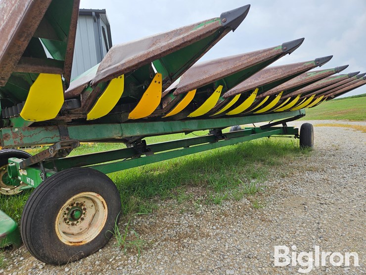 john-deere-853a-image-17