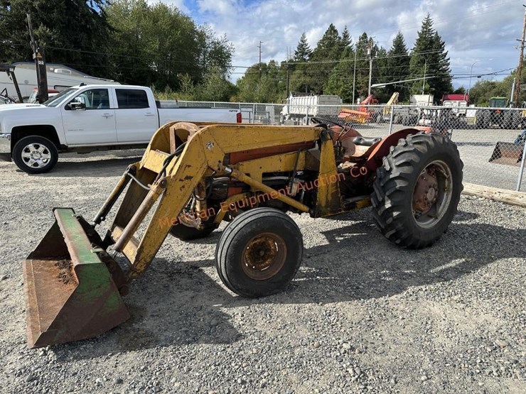 massey-ferguson-65-image-2