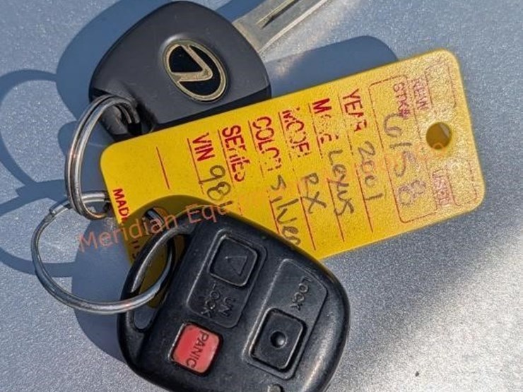 2001-lexus-rx300-image-44