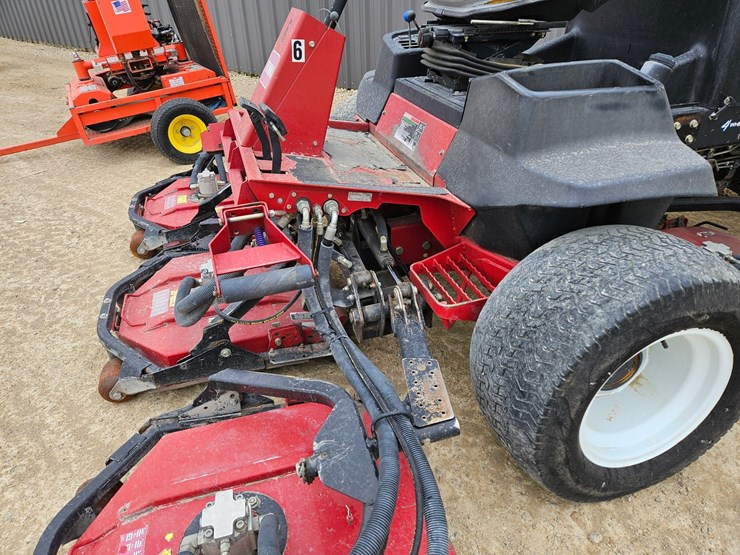 toro-groundsmaster-4500d-image-11
