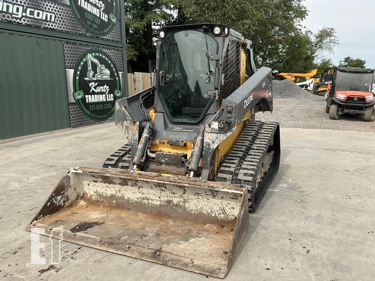 2020-deere-331g-image-8