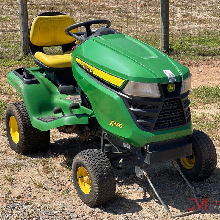 JOHN DEERE X350
