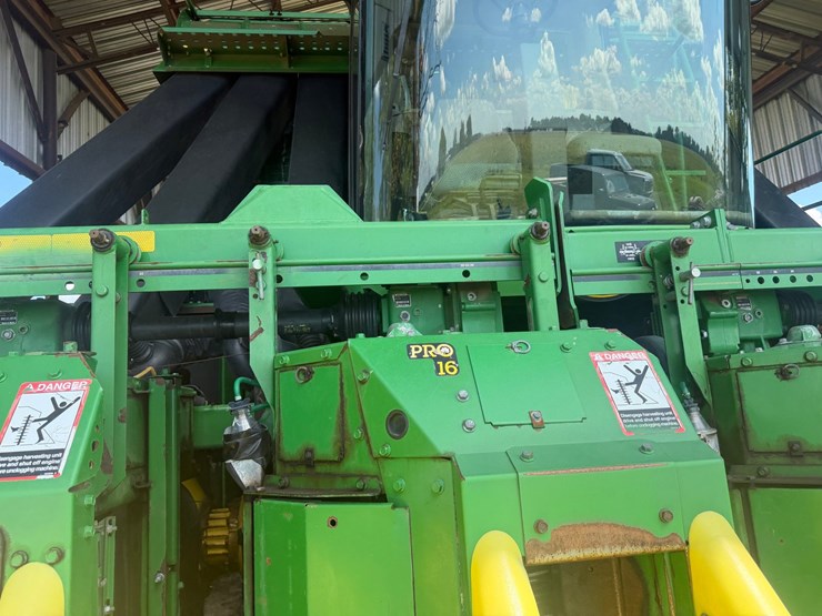 2015-john-deere-cp690-image-82