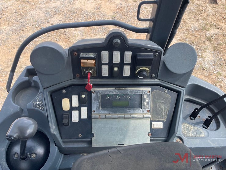 2012-deere-310j-image-20