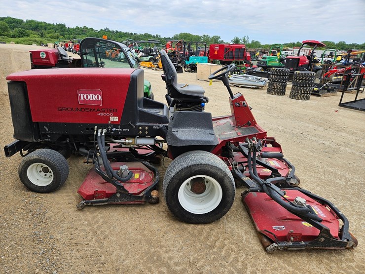 toro-groundsmaster-4500d-image-6