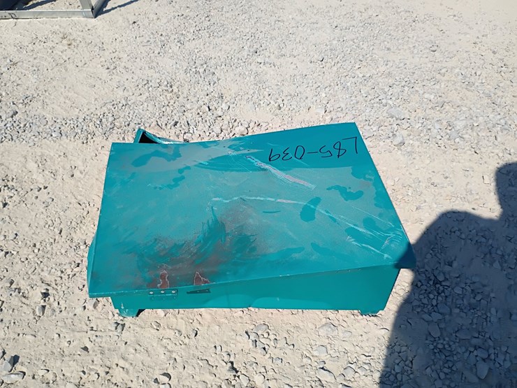#l85-039-•-landhonor-ratchets-&-toolbox-[damaged-box]-image-4
