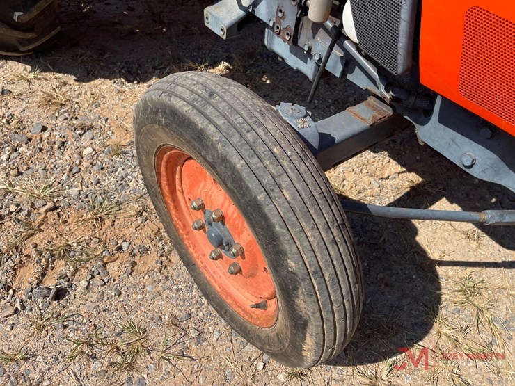 kubota-l2800-image-9
