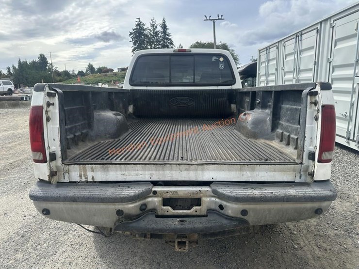 2005-ford-f350-image-4