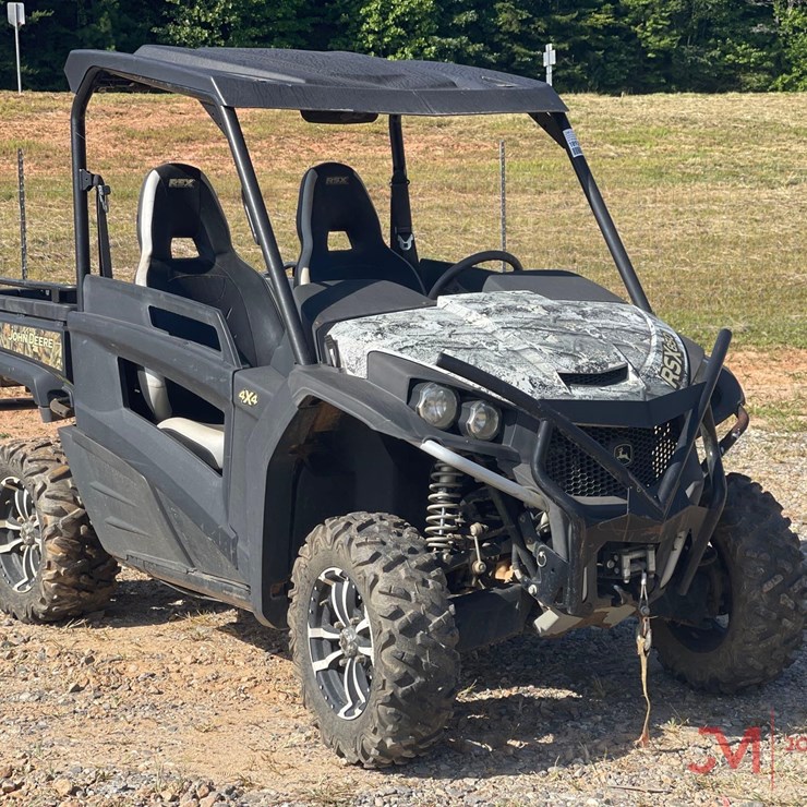 JOHN DEERE GATOR RSX 850I