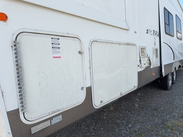 #51539-•-2008-forest-river-sierra-t/a-38’-gooseneck-travel-trailer-4x4fseg238j032708-inv#51539-image-15