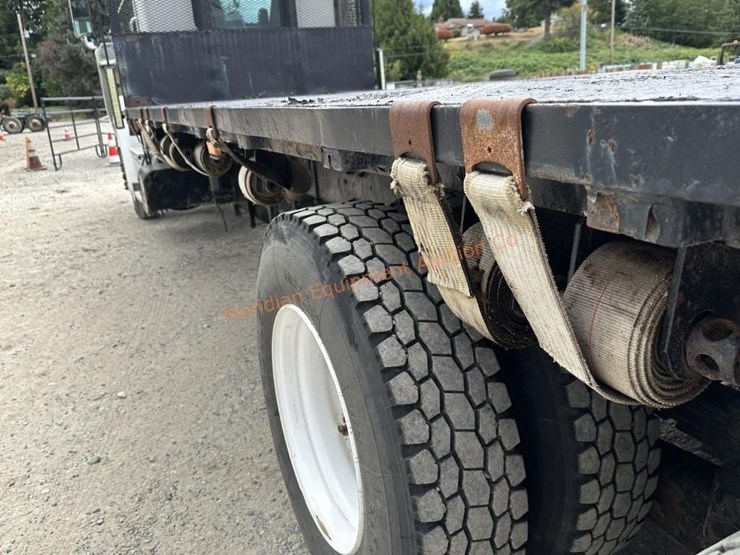 2007-kenworth-t300-image-21
