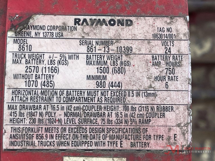 raymond-8610-electric-tow-tractor-image-11