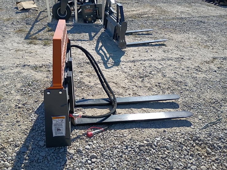 #l85-012-•-landhonor-hydraulic-pallet-fork-skid-steer-attachment-image-7