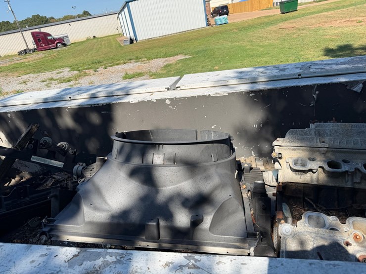 2012-ford-f350-image-22