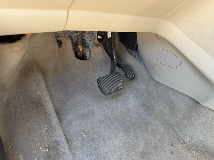 2014-ford-escape-image-47