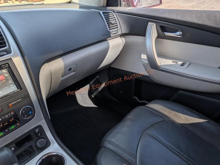 2008-gmc-acadia-slt-image-15