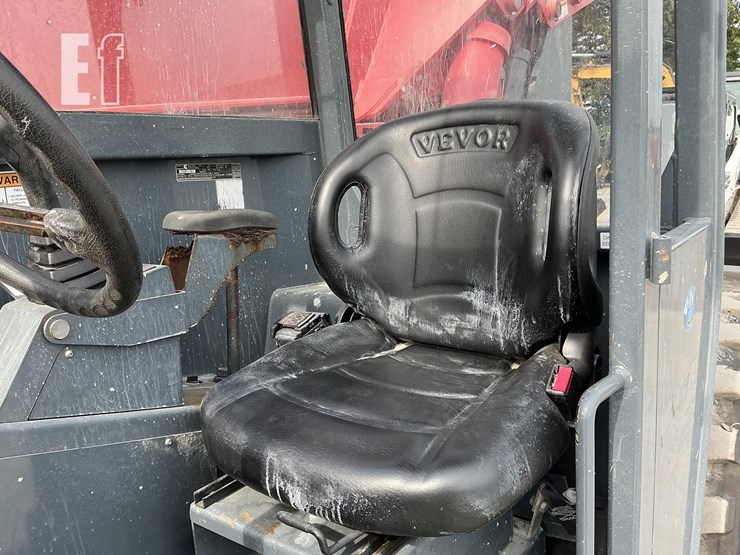 2019-manitou-mt6642-image-11