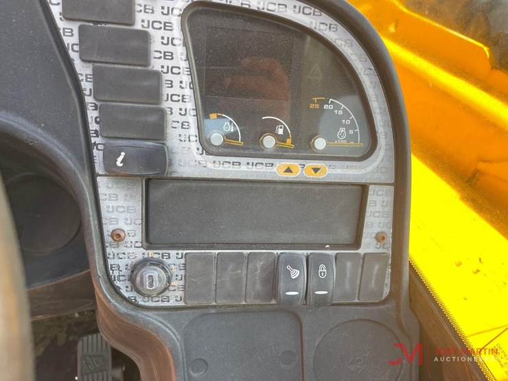 2017-jcb-510-image-18