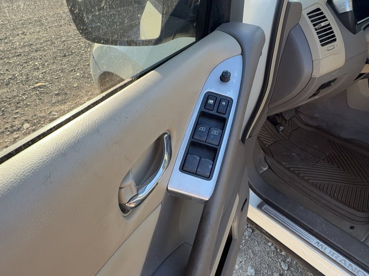 2009-nissan-murano-image-55