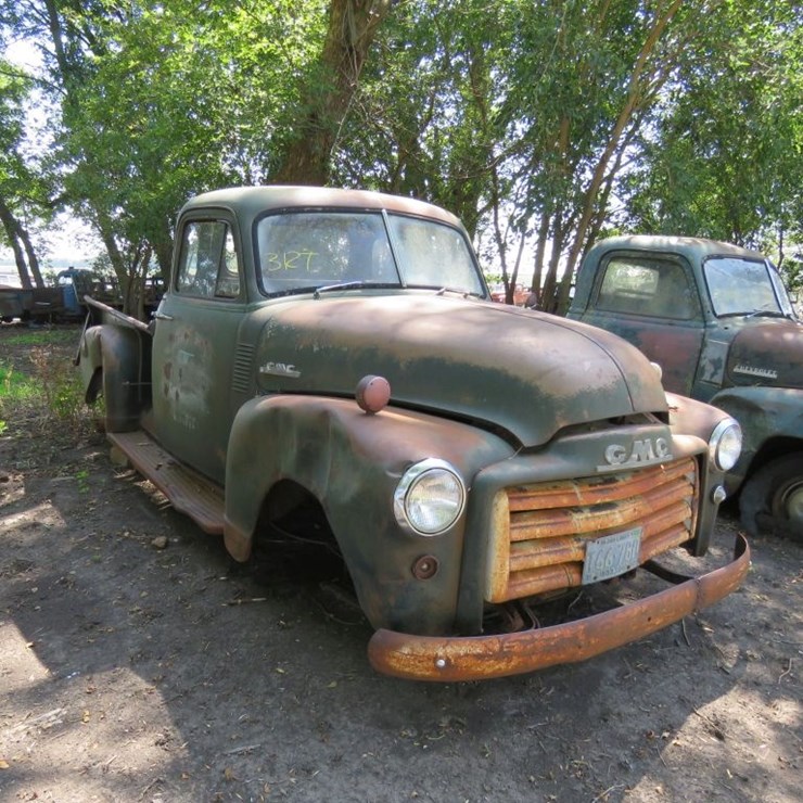 1949 GMC 1/2 ton 5 Window Cab Pickup